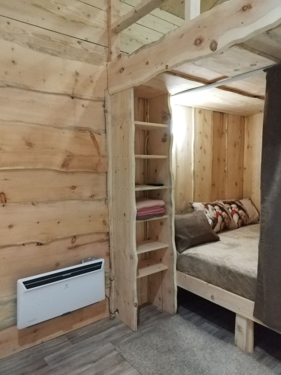 Тёплый дом с отделкой из кедра